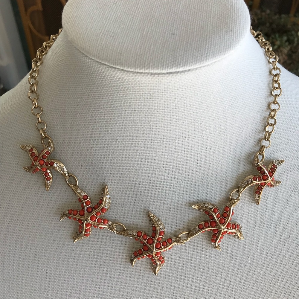 NWT Ann Taylor Coral Jeweled Starfish Necklace
